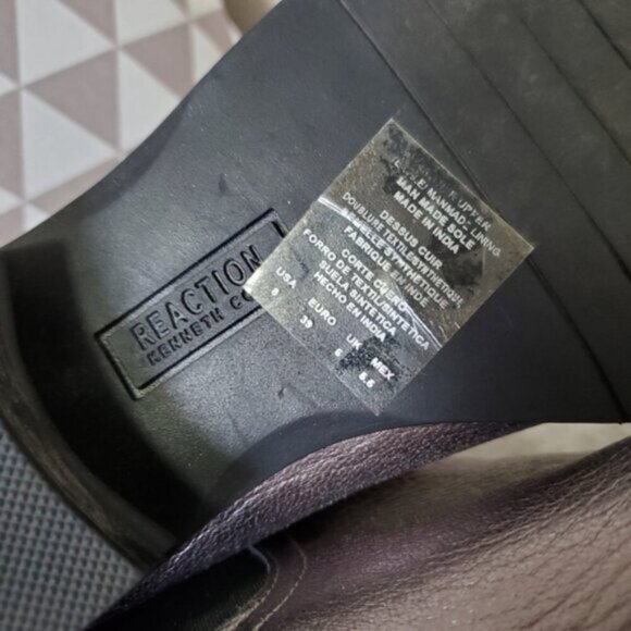 NWT Kenneth Cole Genuine Leather Brushed Metallic Chelsea Boots 8 - Picture 5 of 6